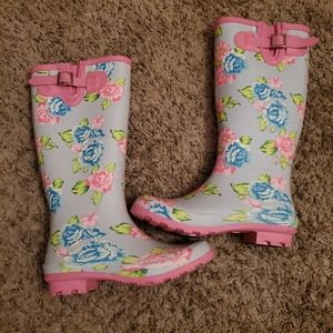 Rain boots